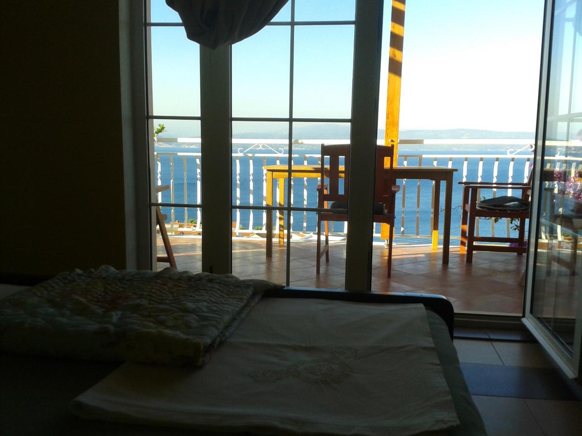 Guest House Adria Dugi Rat Εξωτερικό φωτογραφία