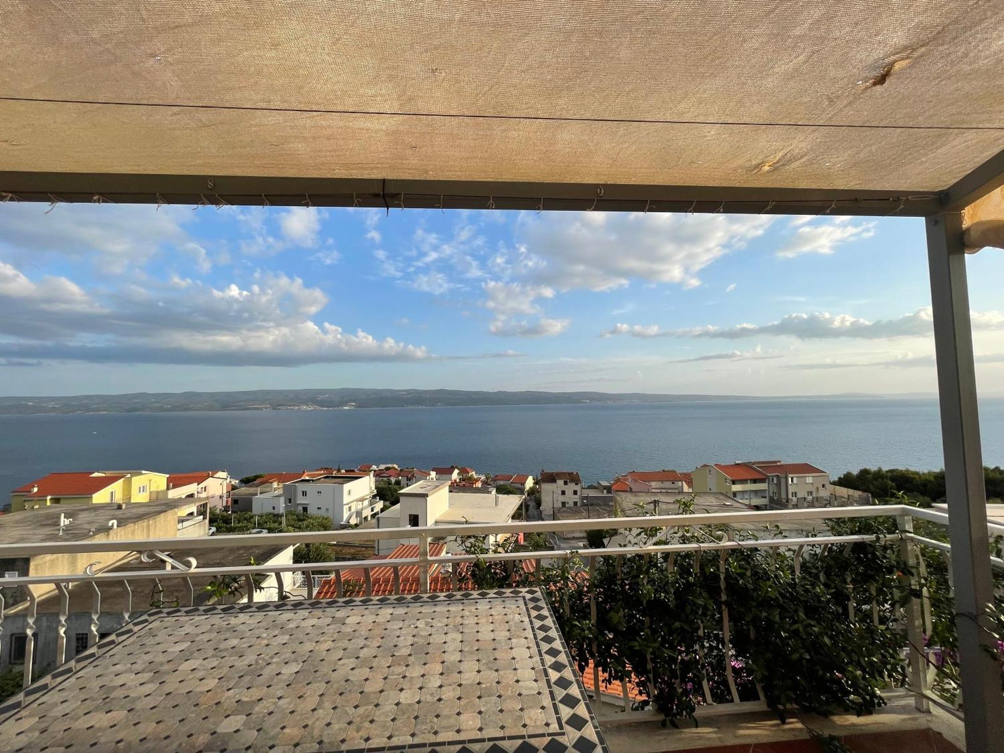 Guest House Adria Dugi Rat Εξωτερικό φωτογραφία