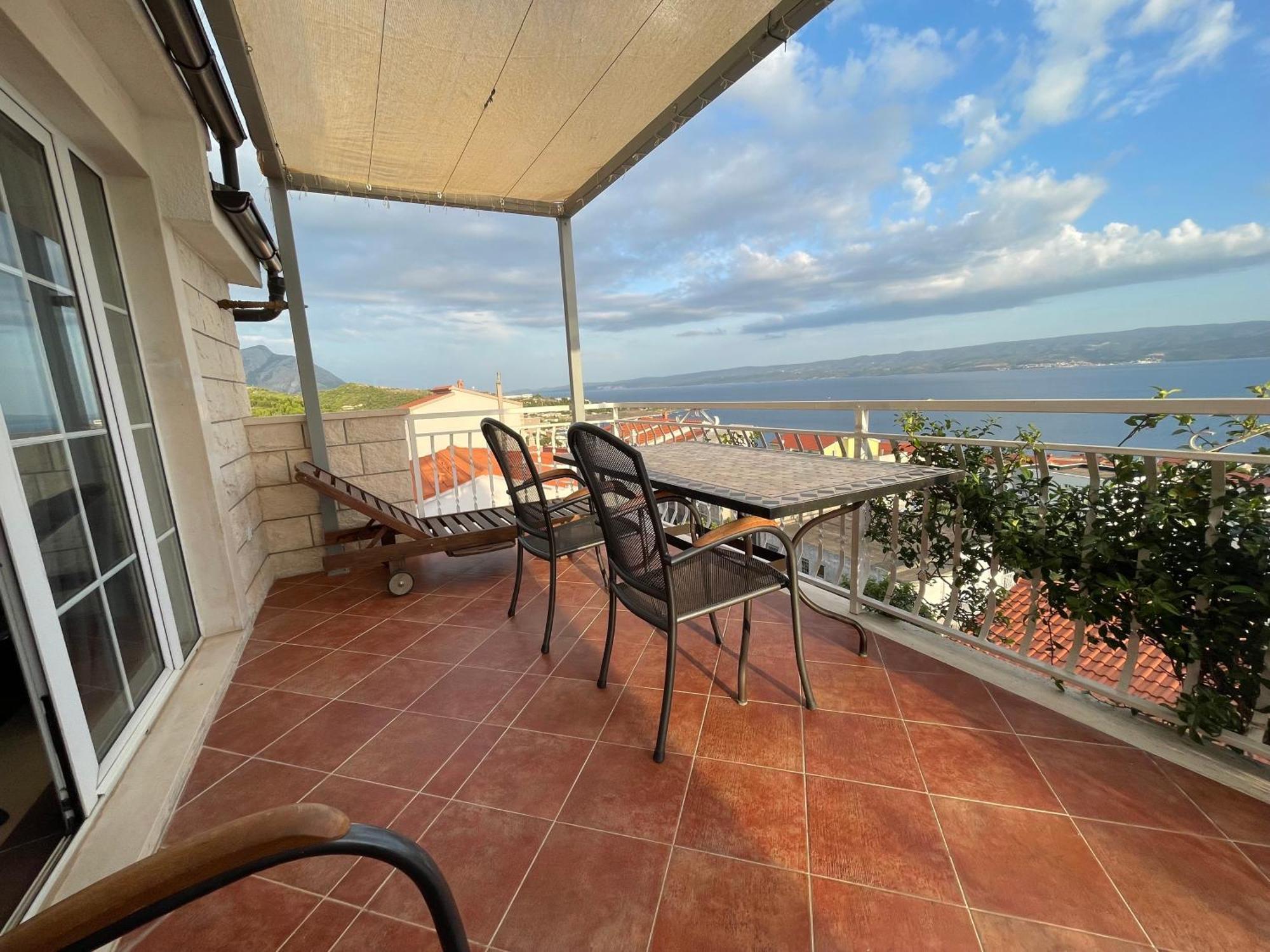 Guest House Adria Dugi Rat Εξωτερικό φωτογραφία